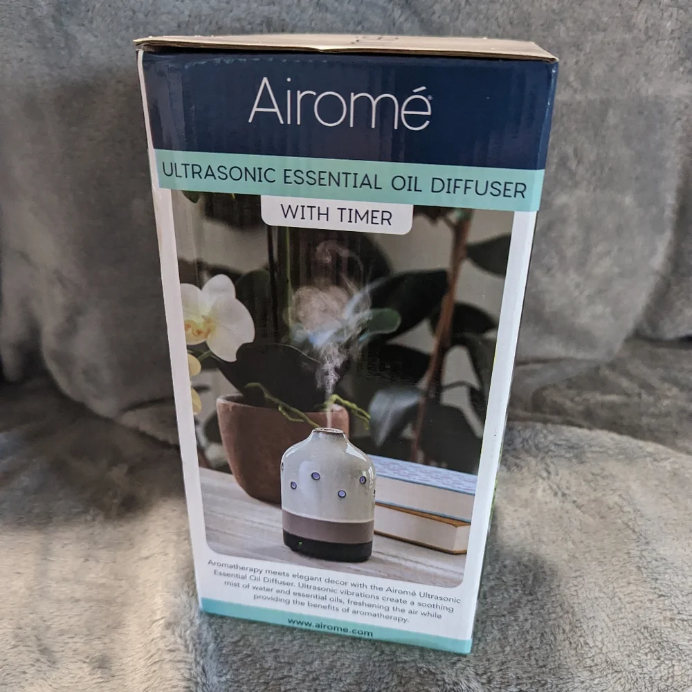 Essential oil diffuser. Ultrasonic.